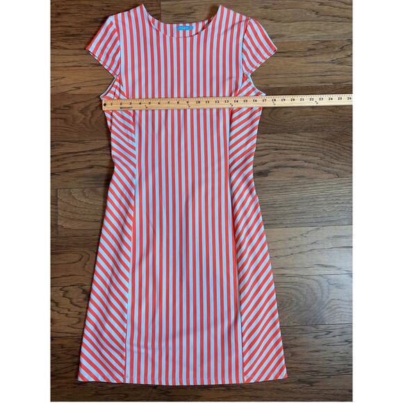 J. McLaughlin Helena Vertical Stripe Dress‎ Size Medium Vertical Stripe Pattern - Picture 3 of 9